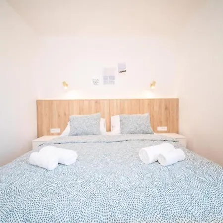 公寓 Beautiful With Pool