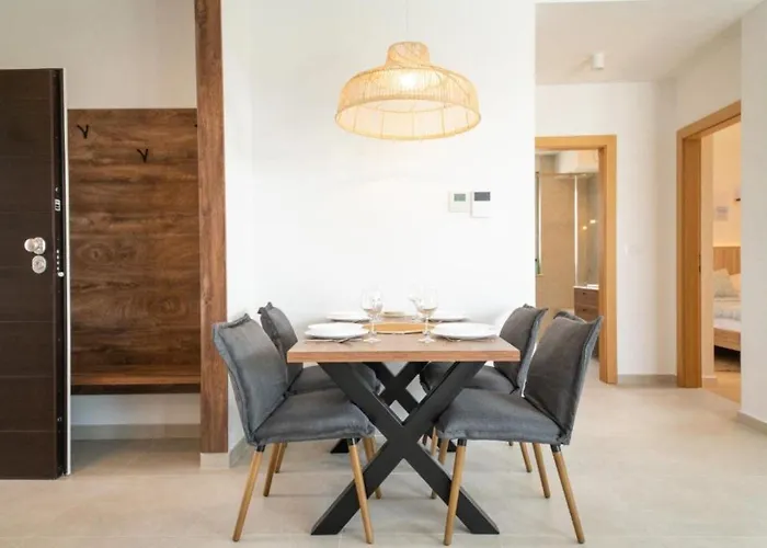 Beautiful With Pool 公寓 *